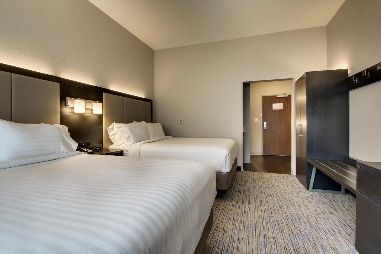 Holiday Inn Express & Suites Charleston Ne Mt Pleasant Us17, An Ihg Hotel Mount Pleasant Exterior foto
