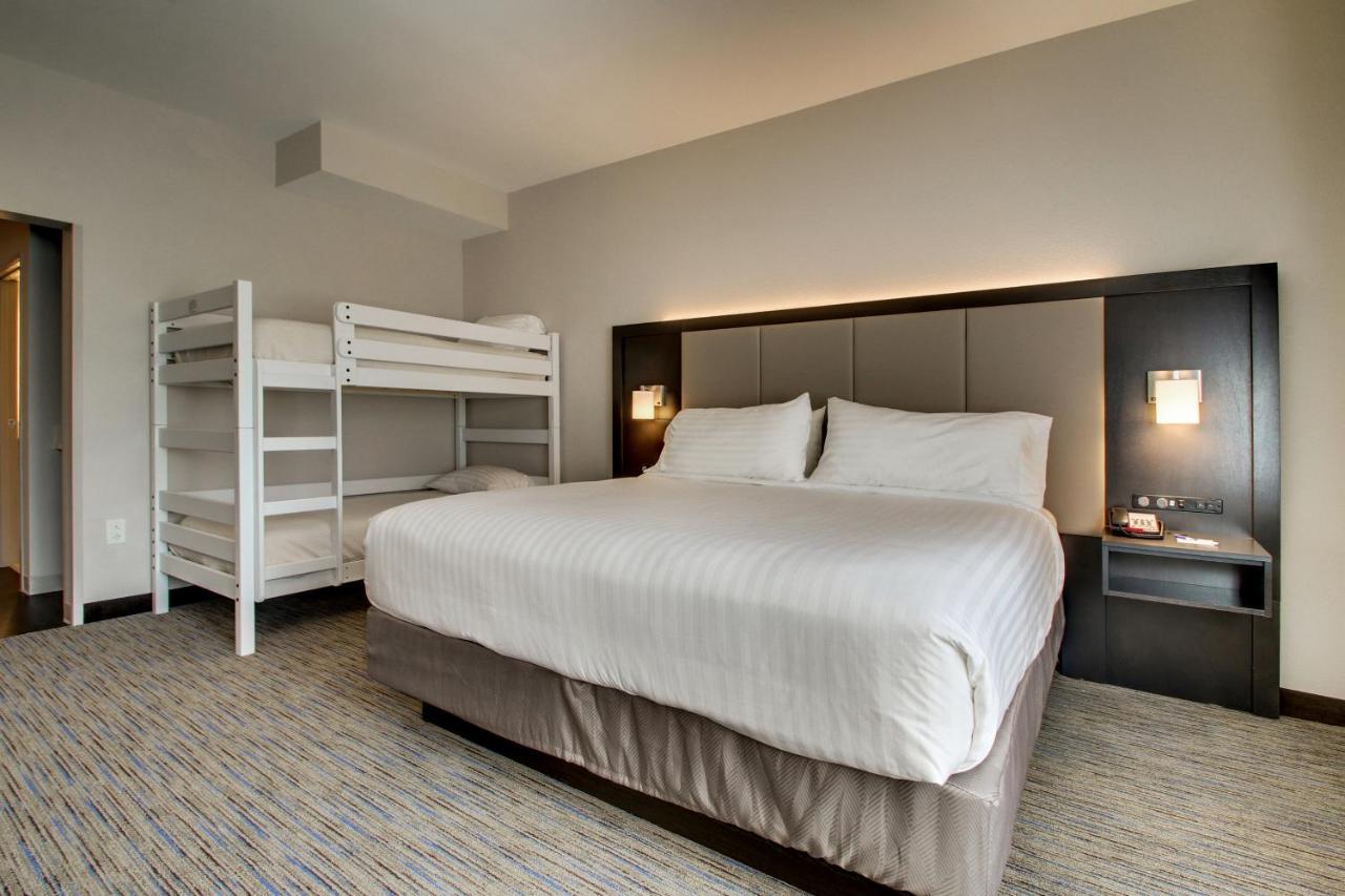 Holiday Inn Express & Suites Charleston Ne Mt Pleasant Us17 By Ihg Mount Pleasant Exterior foto